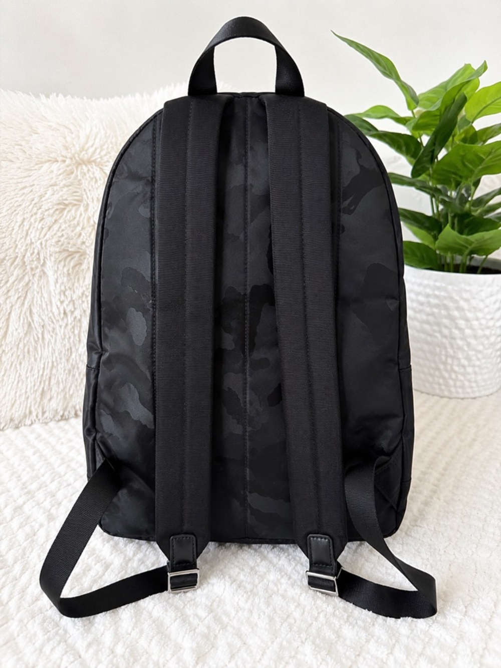 Michael Kors Black Tonal Camo Nylon Backpack Lightweight Travel Laptop Bag EUC - Picture 2 of 2